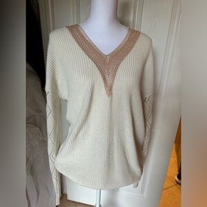 Brand new sweater with detail. XL.